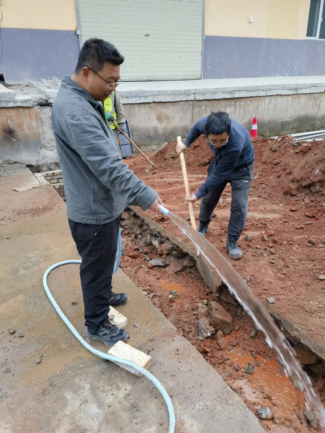 寒地坚守,暖心相伴,致敬每位在平凡岗位默默奋斗的钧普人! 钧普科技 钧普科技(图3) 图片